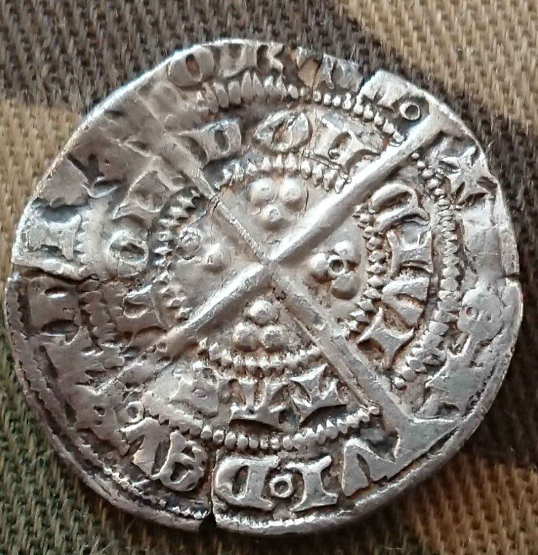 New-Member---Main-Focus-English-Hammered